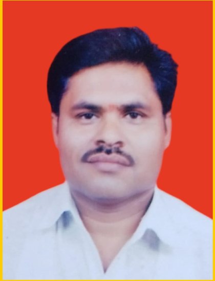 Shri. Ravindra L. Mahajan, Clerk